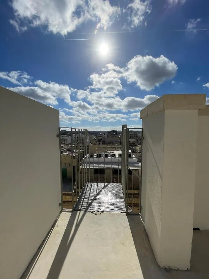 Holiday home Sliema'S Cozy Retreat - Industrial Styled Townhouse Villa