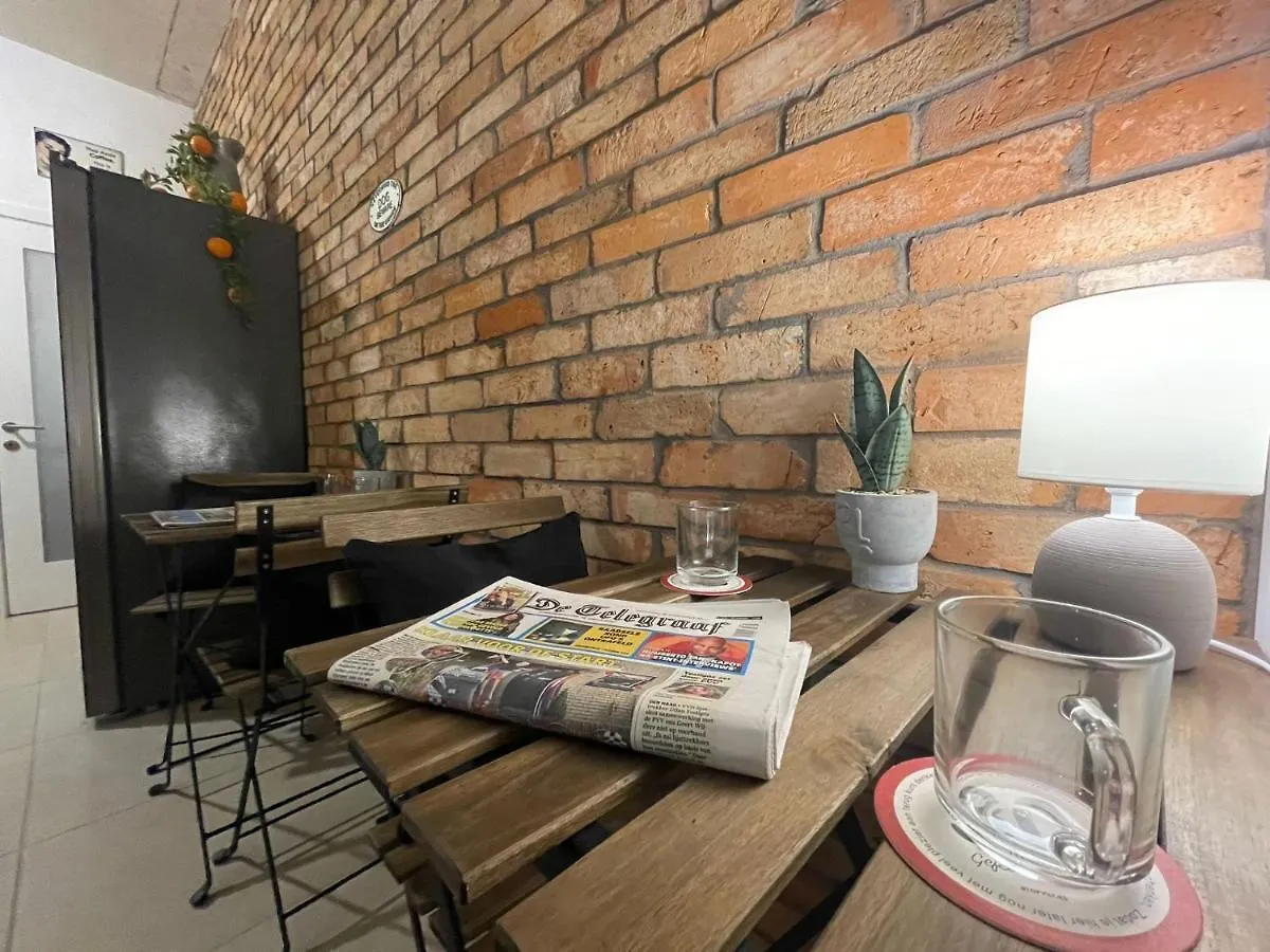 Villa Sliema'S Cozy Retreat - Industrial Styled Townhouse Hébergement de vacances